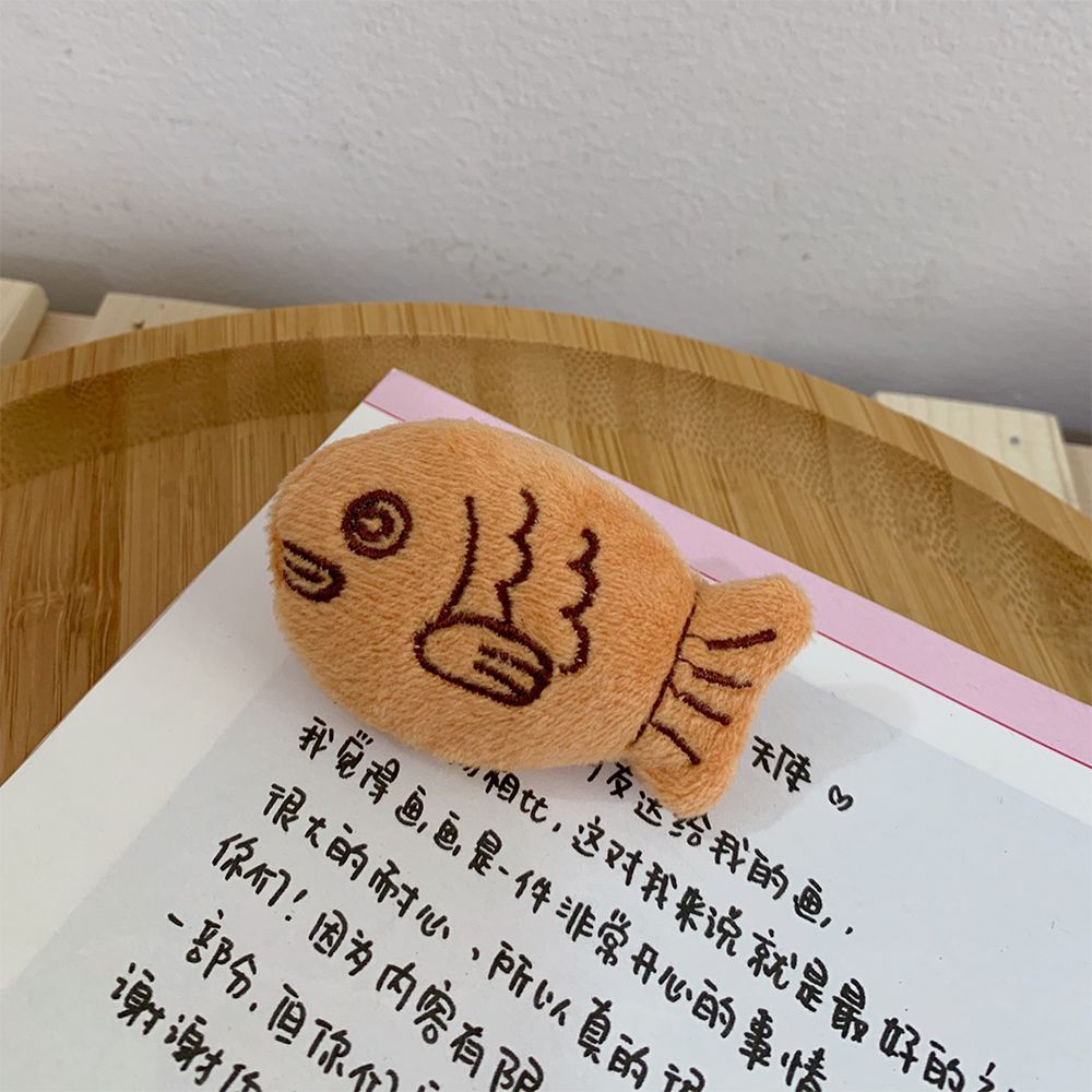 Ghim cài áo ba lô thiết kế hình con cá nhỏ đáng yêu thời trang