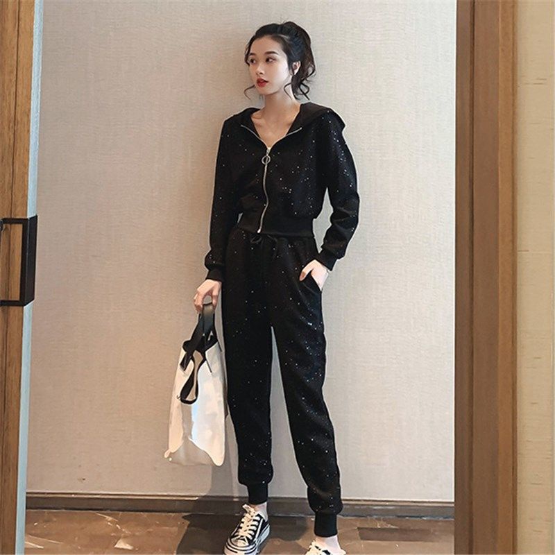 Bộ Đồ Thể Thao Hai Mảnh Áo Khoác Ngắn Có Mũ Trùm Dáng Rộng Thời Trang Mùa Thu 2022 Cho Nữ