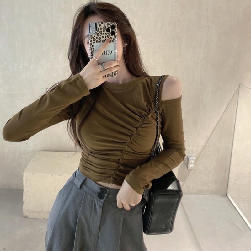 áo thun croptop tay dài khoét vai