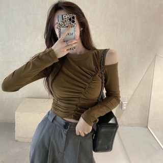 Áo thun croptop tay dài khoét vai