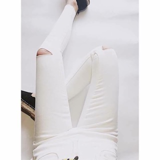 Quần Kaki jean rách gối