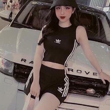 set thể thao áo croptop sát nách quần đùi adi siêu cool hot hit