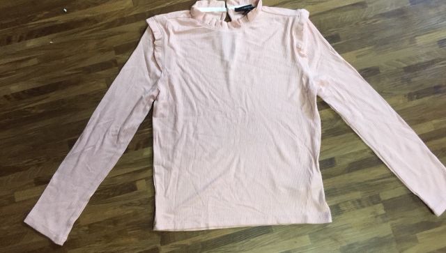 Áo nữ dài tay F21, hàng xuất xịn