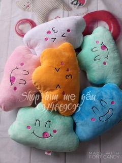 Gối mây cảm xúc Huggies.