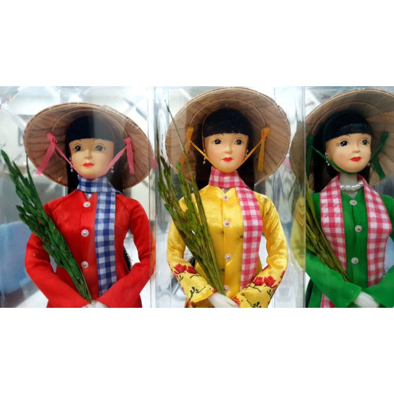 Búp bê áo bà ba Việt Nam