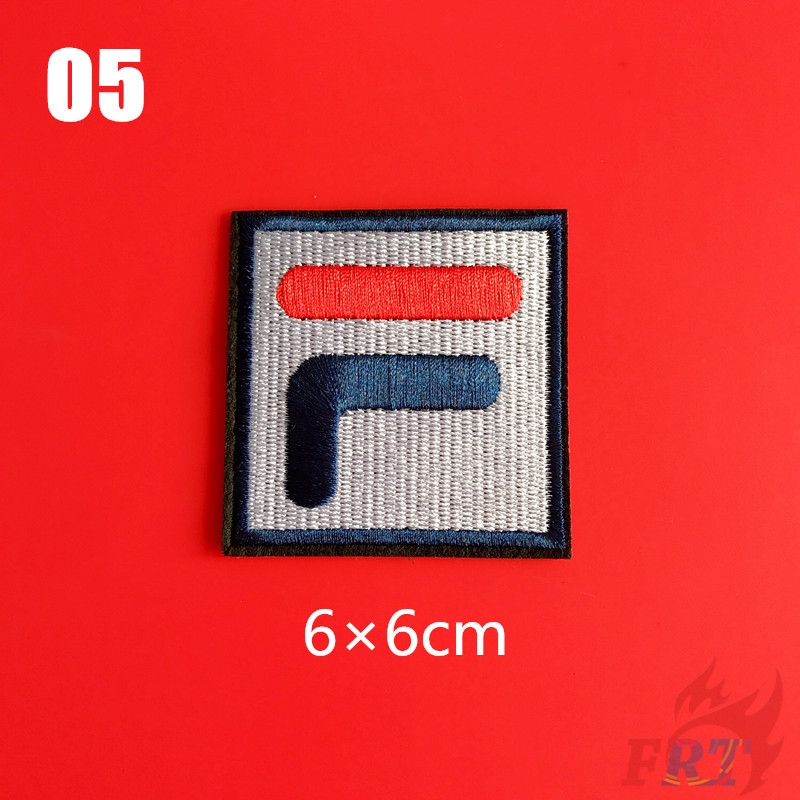 Miếng Vá Ủi Thêu Thủ Công Hình Logo Thương Hiệu Thời Trang