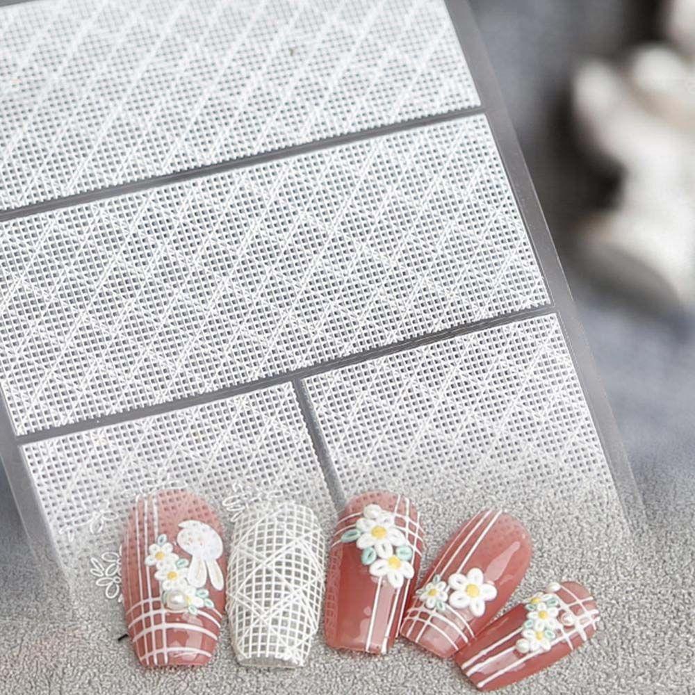 Miếng Dán Trang Trí Móng Tay Họa Tiết Lưới 5D Màu Trắng Đen Phong Cách Retro
