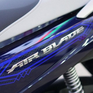 Tem chữ nổi Air Blade 2018 2019 hàng cao cấp màu bạc