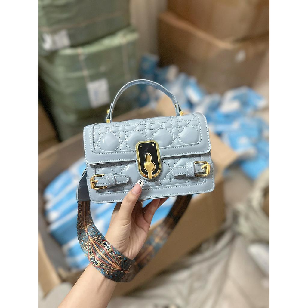 Túi hộp khóa xoay quai xách