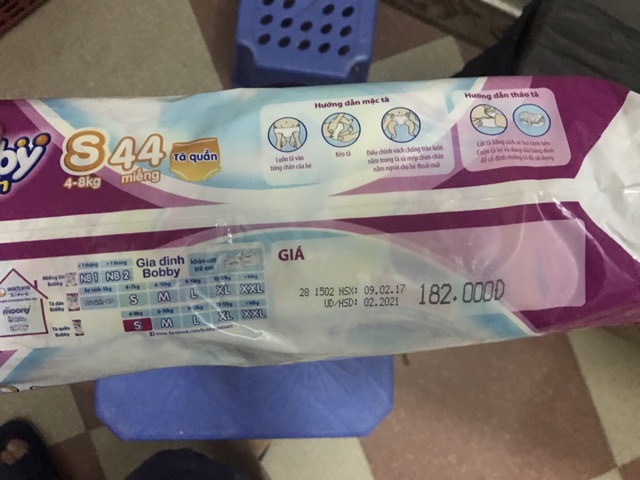 COMBO 100 MIẾNG BỈM QUẦN BOBBY SIZE M