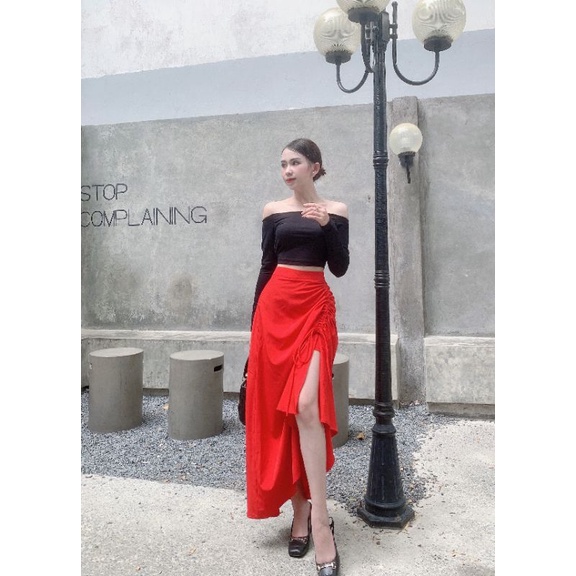 Áo trễ vai cam , đỏ