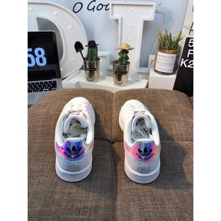 Giày Sneaker Stan Smith gót hologram