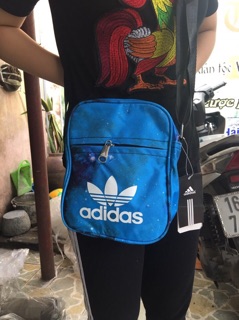 Túi đeo chéo adidas 