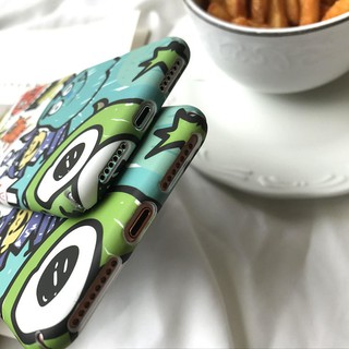 ỐP CÔNG TY QUÁI VẬT