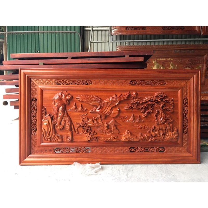 Tranh gỗ a hùng tương ngộ
