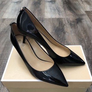 Giày Michael Kors Flex Kitten Pump Black Da Bóng