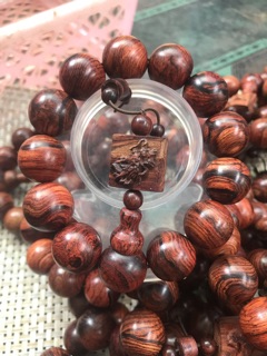 Vòng tay sưa 18li