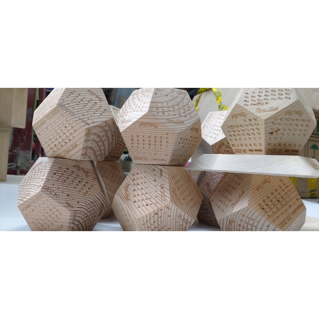 Lịch Gỗ Lục Giác Để Bàn Lịch 12 Mặt ~ Khắc Logo Tên Làm Quà Tặng Đối Tác, Khách Hàng, Bạn Bè, Chúc Tết Ý Nghĩa