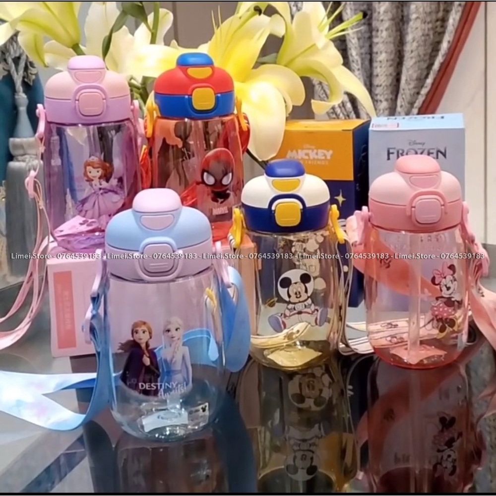 Bình nước ống hút tu miệng nhựa tritan Disney Frozen Spiderman Captain Mickey Minnie 560ml cho trẻ 8082