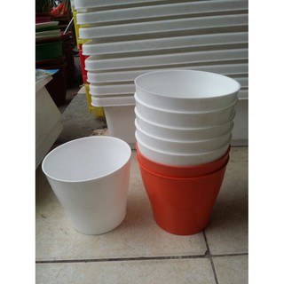 - Chậu tròn dáng itali ddk14,5cm hàng đẹp, chuyên cho cây hoa cảnh.
