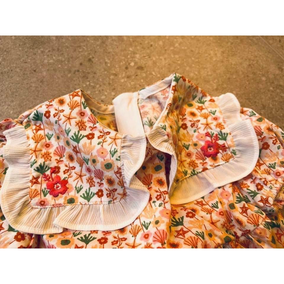 Váy bé gái đầm baby doll cổ bèo hoa lá dáng xòe tay bồng