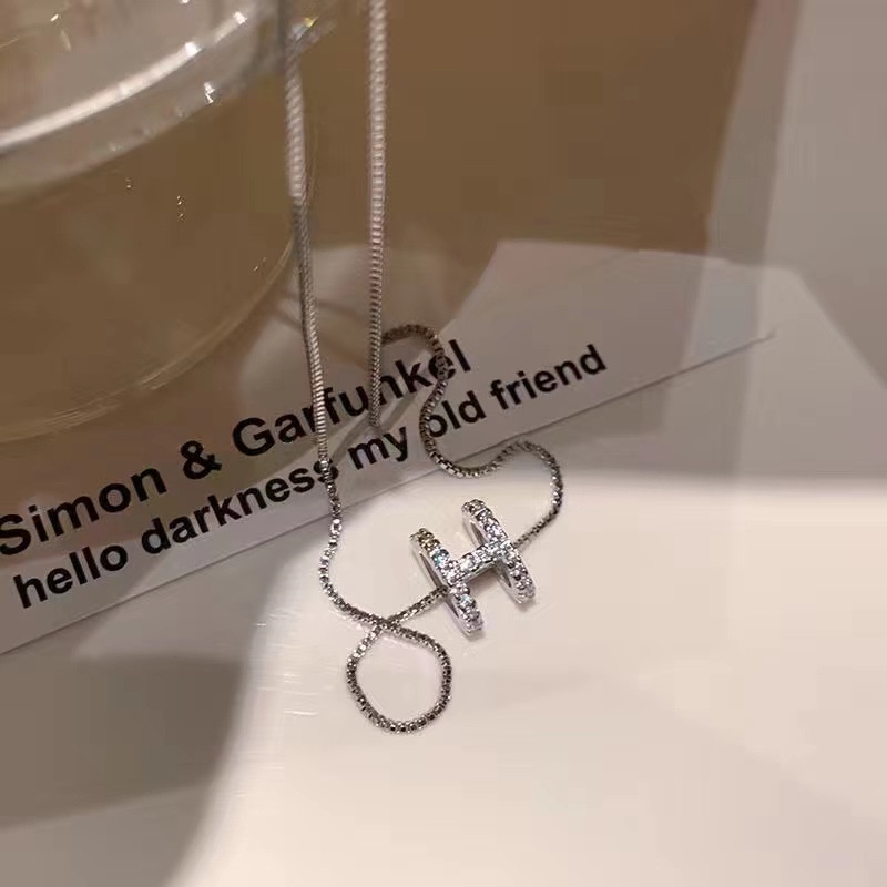 Vòng cổ mặt chữ H UlaShop đính đá lấp lánh thời trang Hàn Quốc Dây chuyền chữ H cute DC1