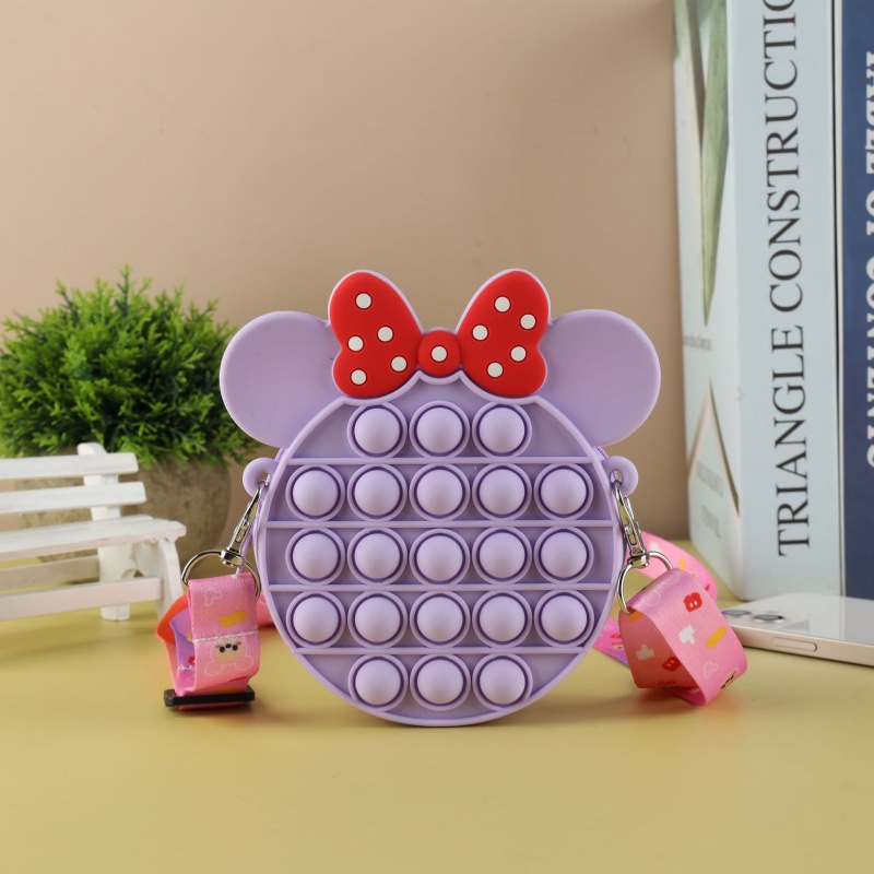 Túi đựng tiền xu hình chuột Minnie bằng silicon kích thước 13.5*10.5cm
