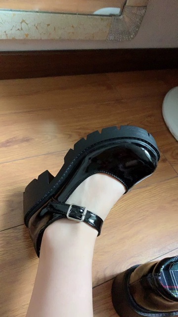 Giày Mary Janes da bóng đế cao tôn dáng 2088