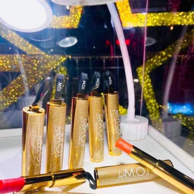 Son MOI Hồ Ngọc Hà