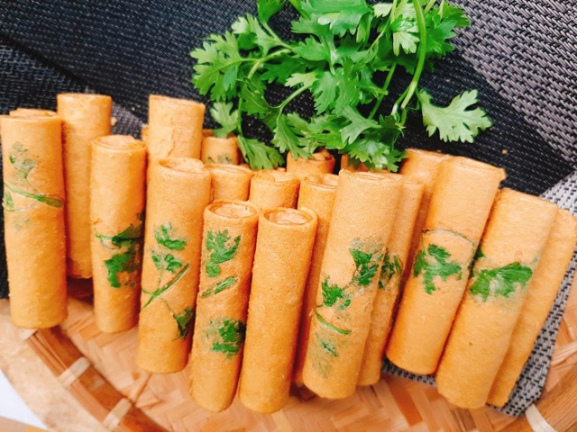 Bánh Ống Ngò Nhân Bơ Đậu Phộng