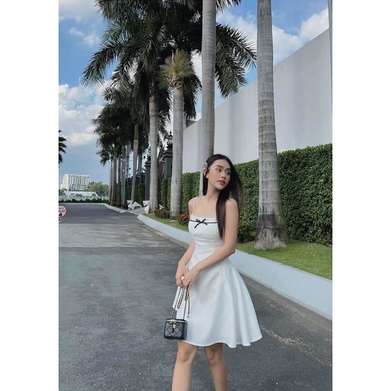 ĐẦM XOÈ 2S NGỰC XẾP LY CHẠY VIỀN NƠ