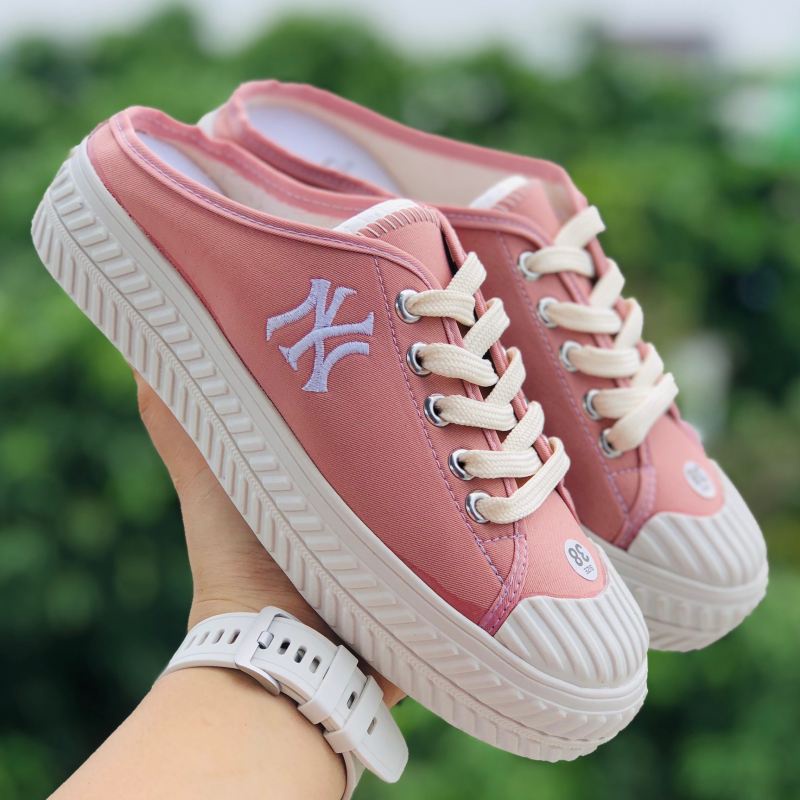 giày vải đạp gót ny FREE.SHIP + Hộp giày sục vải mlb nữ hồng chữ trắng đế cao, dây buộc, chữ thêu