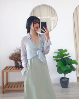 Áo cổ đức voan mỏng