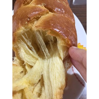Bánh mì hoa cúc_Harry Brioche Bread by Ốc Bakery