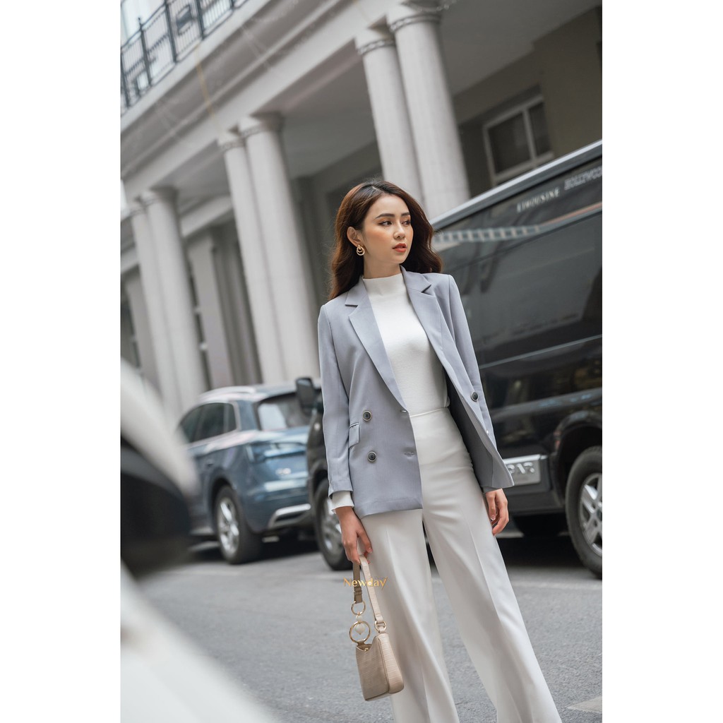 NEW DAY_ Áo vest suông xẻ sau cúc viền | BigBuy360 - bigbuy360.vn