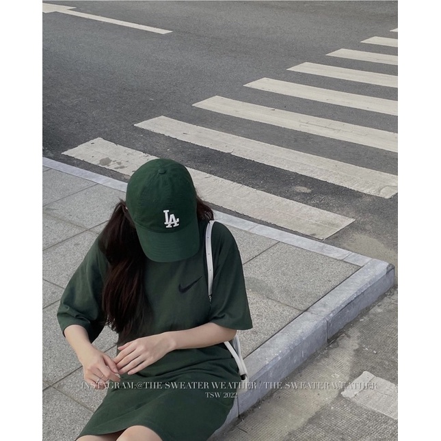 (Ảnh thật) Váy phông dáng suông mặt tuyết thêu logo the.sweaterweather TSW