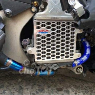 Che két nước cnc hrc.