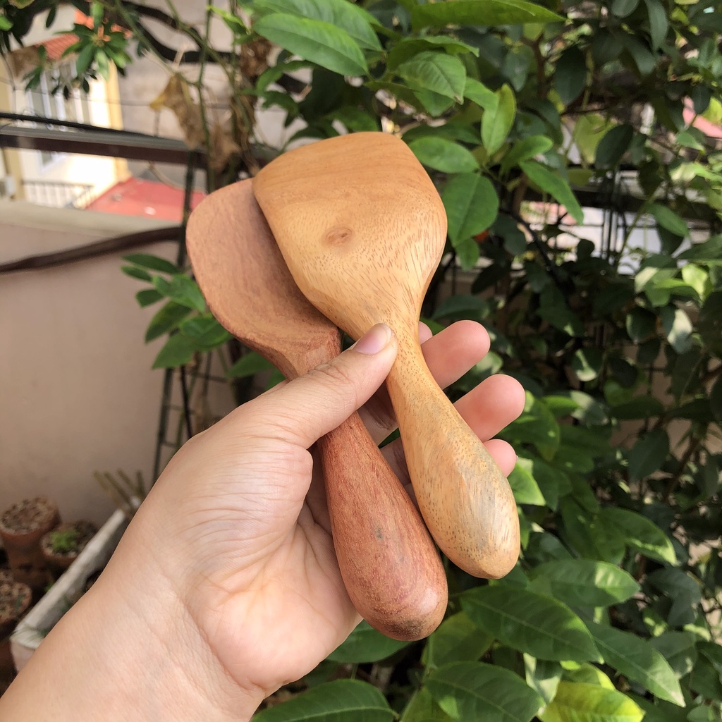 Muôi xới cơm cán tròn bằng gỗ tự nhiên - chiu nhiệt độ cao - HAHANCO