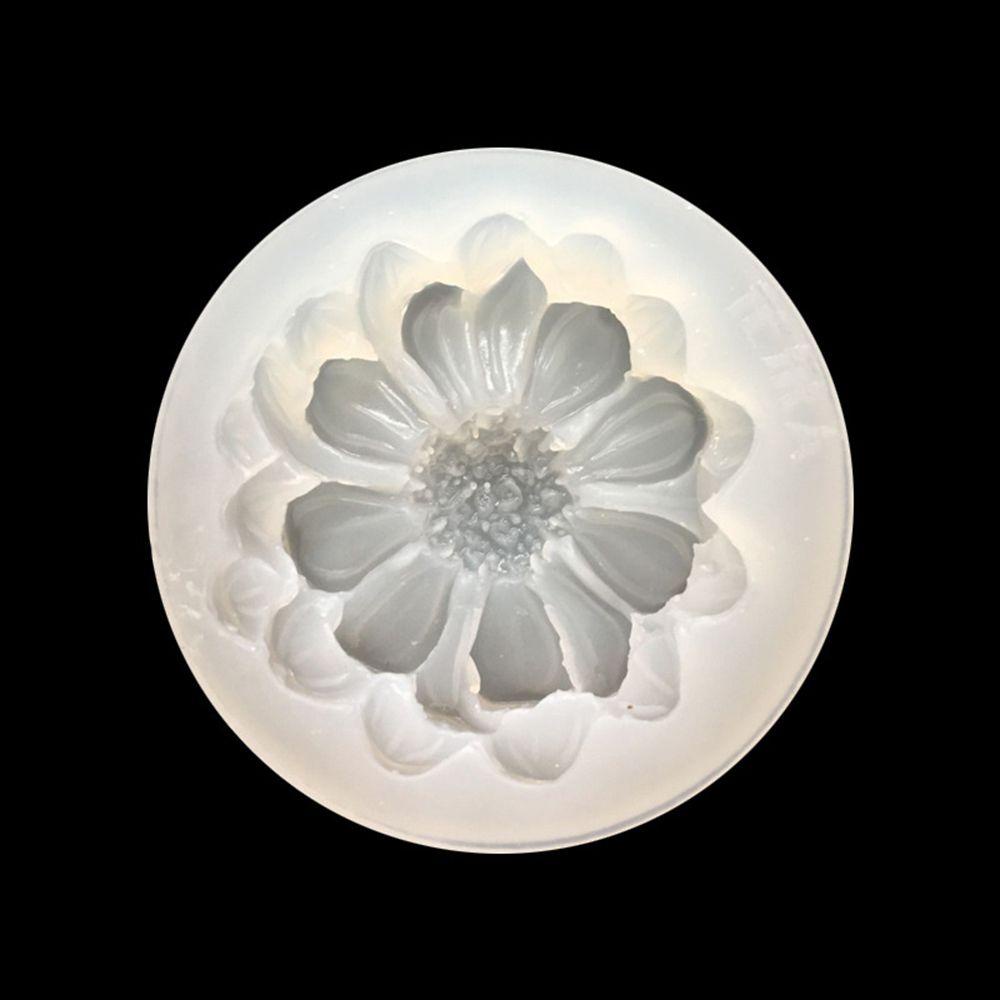 Khuôn Silicone Làm Mặt Dây Chuyền Thủ Công Hình Hoa Sen