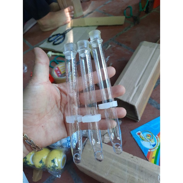 Cóng Khuyên Thuỷ Tinh Đầy Đủ Nút Tai 10c