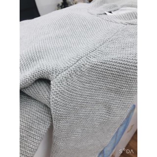 Áo len tai thỏ cho bé