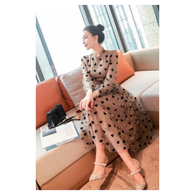 ĐẦM THIẾT KẾ LƯỚI ÉP NHUNG HÀNG ĐẸP NHƯ HÌNH SANG CHẢNH HẾT NẤC THỜI TRANG HHP