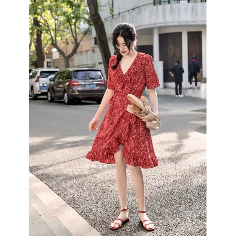 Váy đỏ chấm bi Blapink đắp tà vải voan rủ - DRESS T05A T04 | BigBuy360 - bigbuy360.vn