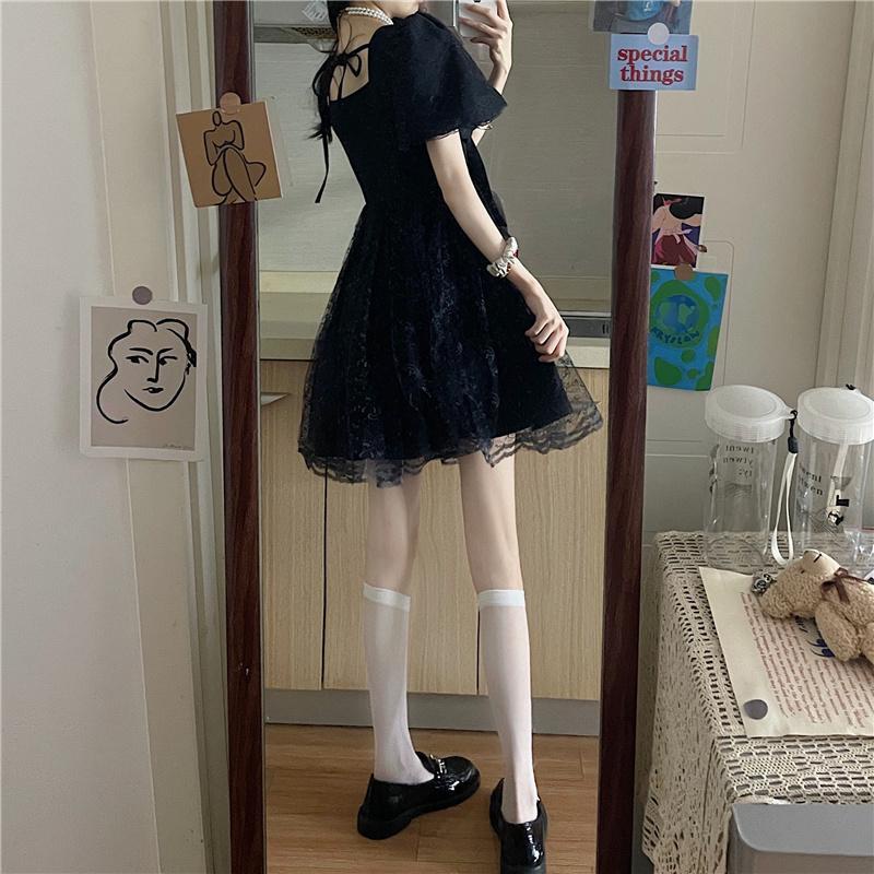 Đầm Cổ Vuông Tay Ngắn Phối Lưới Thời Trang Mùa Hè 2022 Mới Cho Nữ