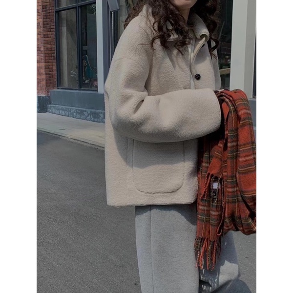 ÁO KHOÁC LÔNG CỪU SIÊU XINH | BigBuy360 - bigbuy360.vn