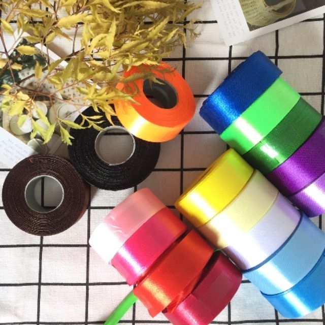 Dây ruy băng vải dây lụa buộc nơ buộc quà 2cm 18m nhiều màu trang trí