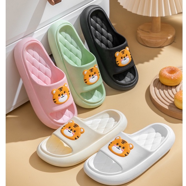 Dép bánh mì cho Nữ hình Tiger siêu dễ thương - Siêu êm, chống thấm, chống trượt