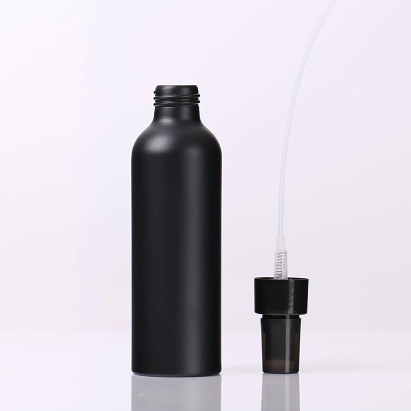 Bình Xịt Rỗng 10-200ML Bằng Nhựa Màu Trắng / Đen Tiện Dụng