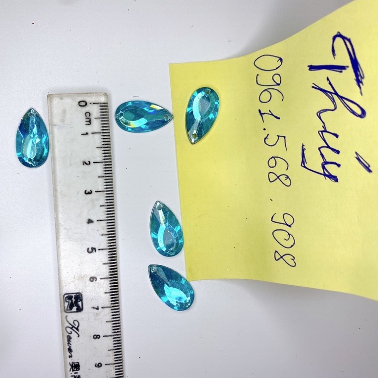 Hạt đá nhựa hình giọt nước 20x12mm trang trí oản, làm đồ handmade, phụ kiện may mặc DIY