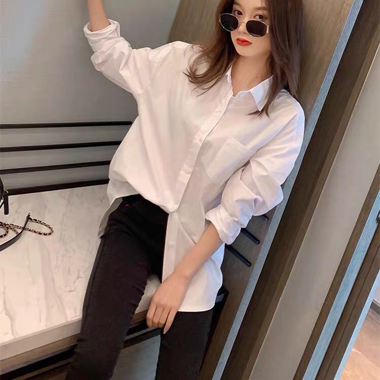 Áo sơ mi tay phồng cổ đức Forgirl phối túi mặc kèm gile